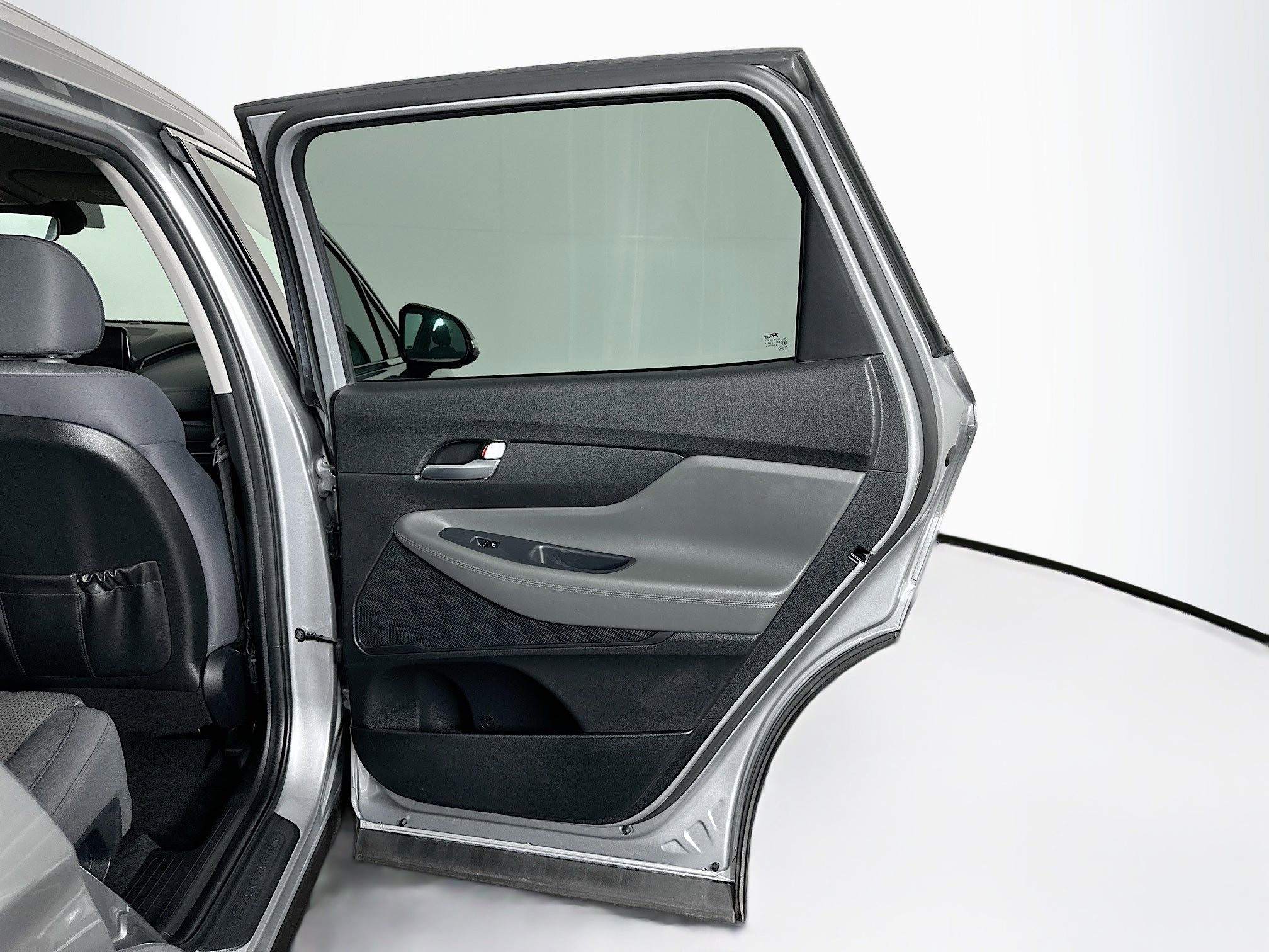 Used 2023 Hyundai Santa Fe SEL image 32