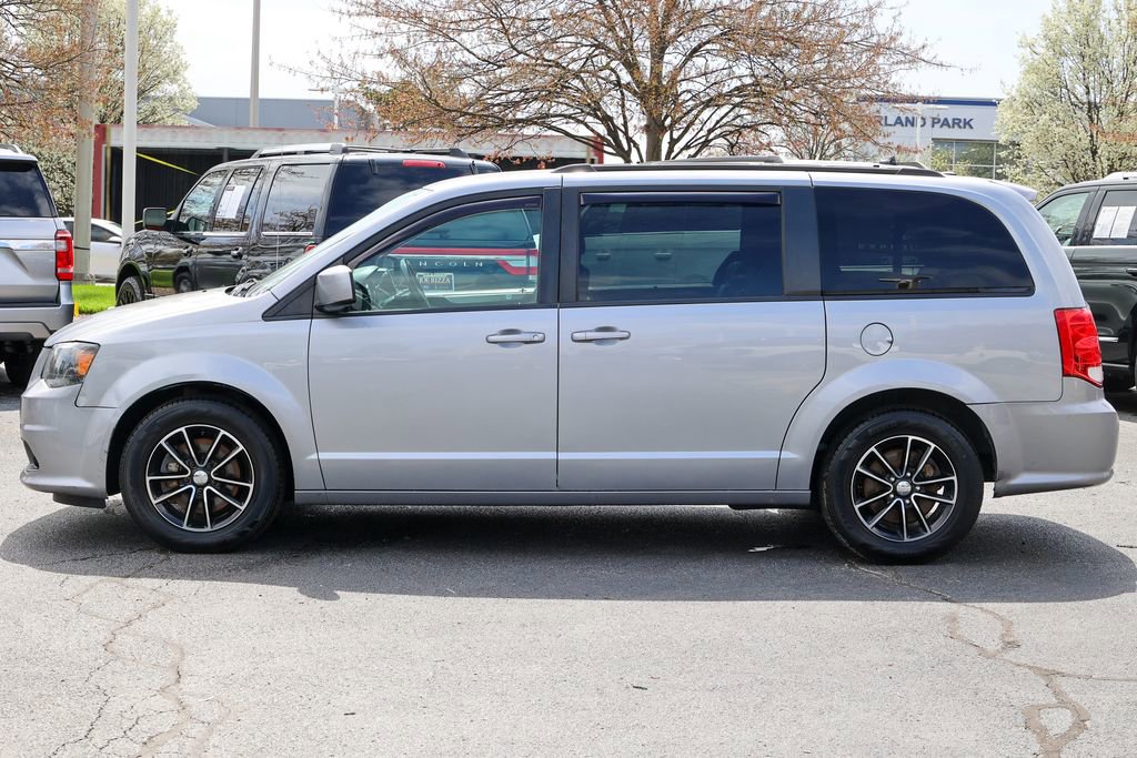 Used 2019 Dodge Grand Caravan GT image 24