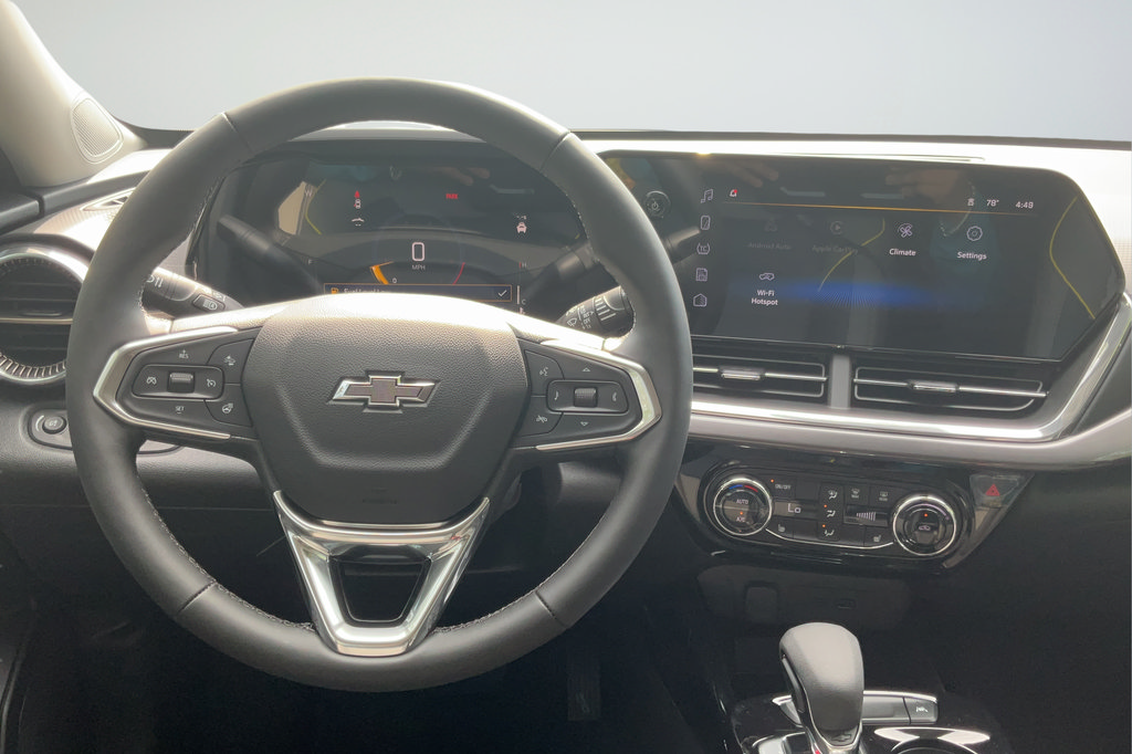 New 2026 Chevrolet Trax ACTIV w/ Driver Confidence Package FWD image 11
