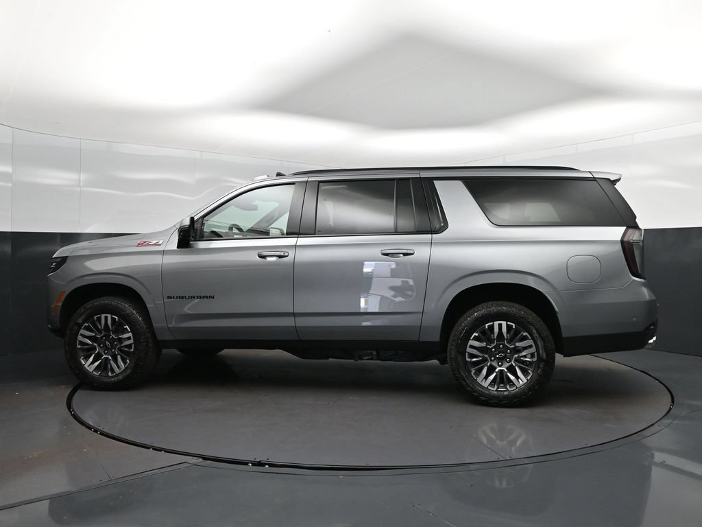 New 2026 Chevrolet Suburban Z71 w/ Comfort Package AWD/4WD image 4