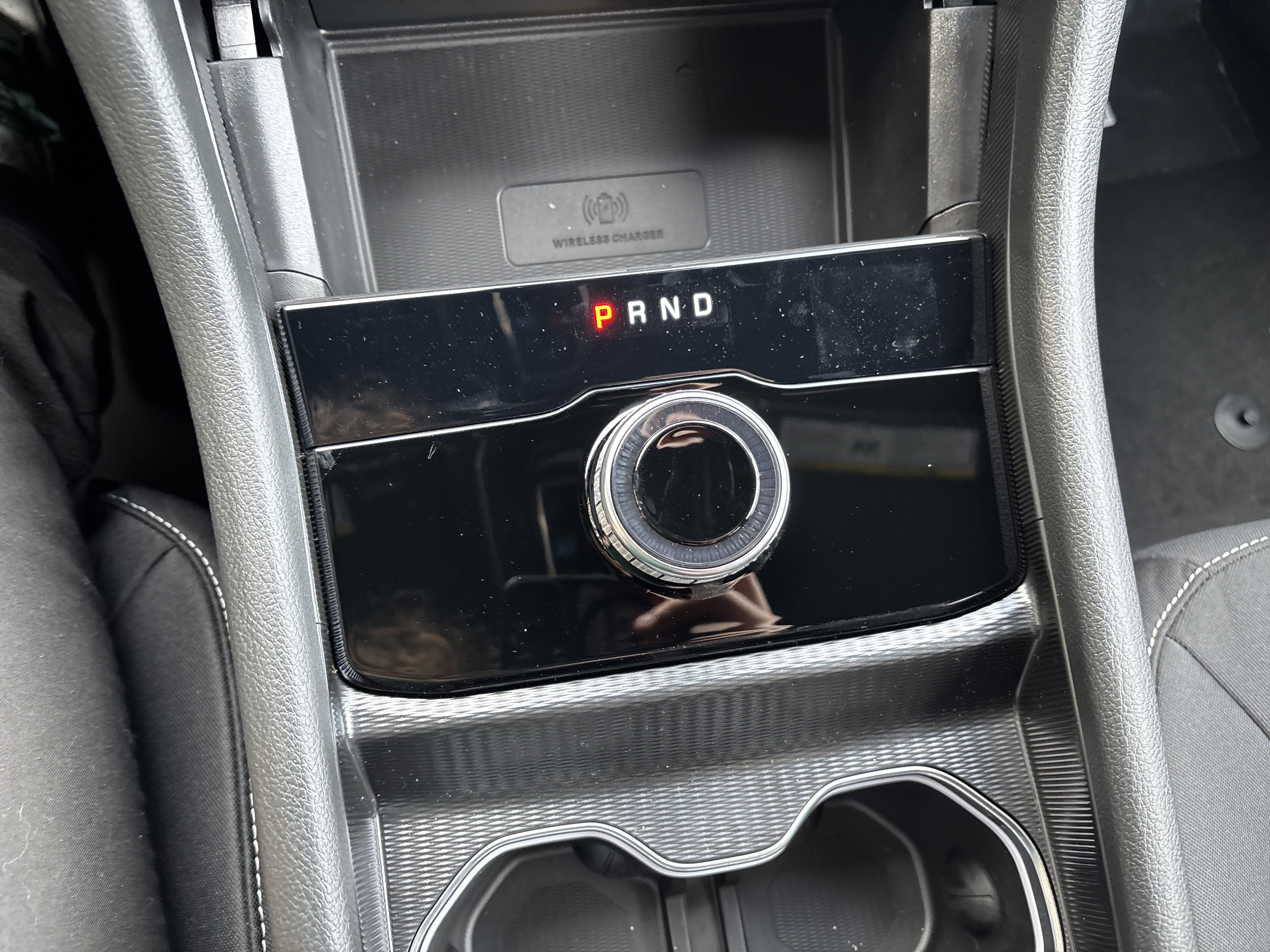 New 2025 Jeep Grand Cherokee Laredo X w/ Luxury Tech Group I image 23