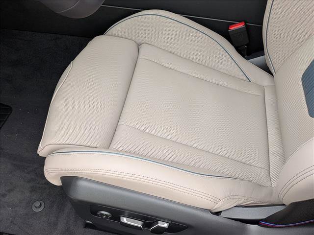 New 2026 BMW M5 image 4