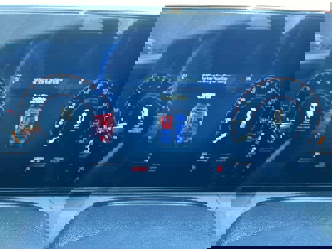 Used 2025 Ford Mustang GT RWD image 15