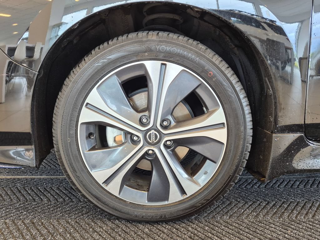 Used 2021 Nissan Leaf SL Plus FWD image 12
