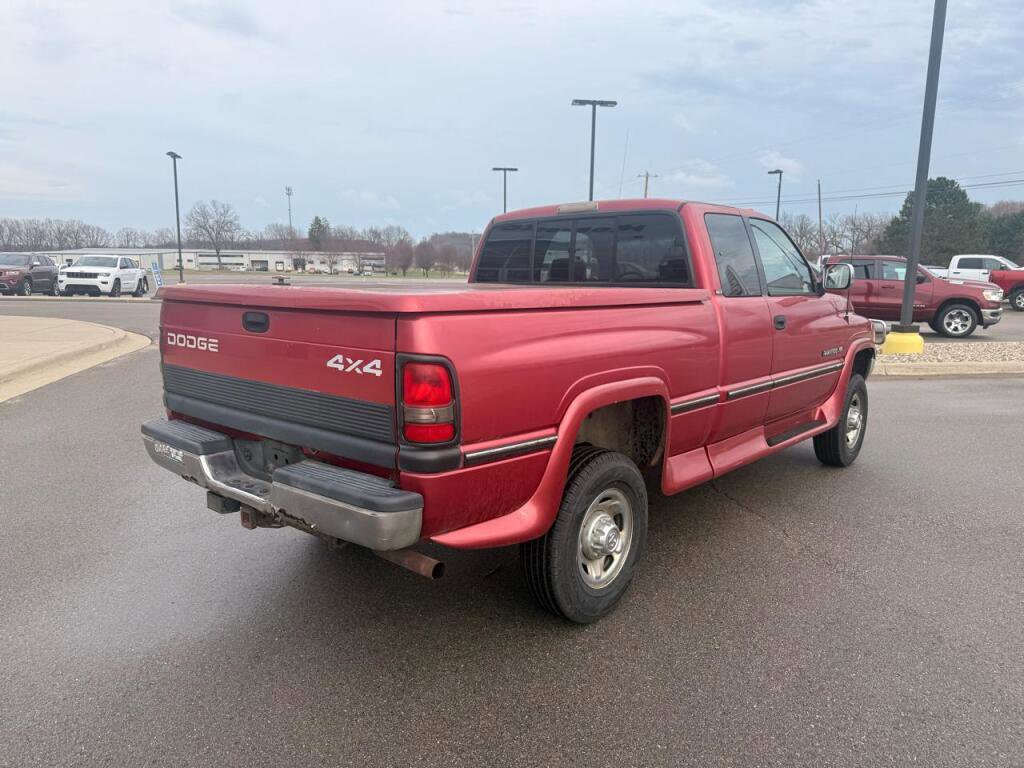 Used 1997 Dodge Ram 2500 Truck 4x4 Club Cab image 3