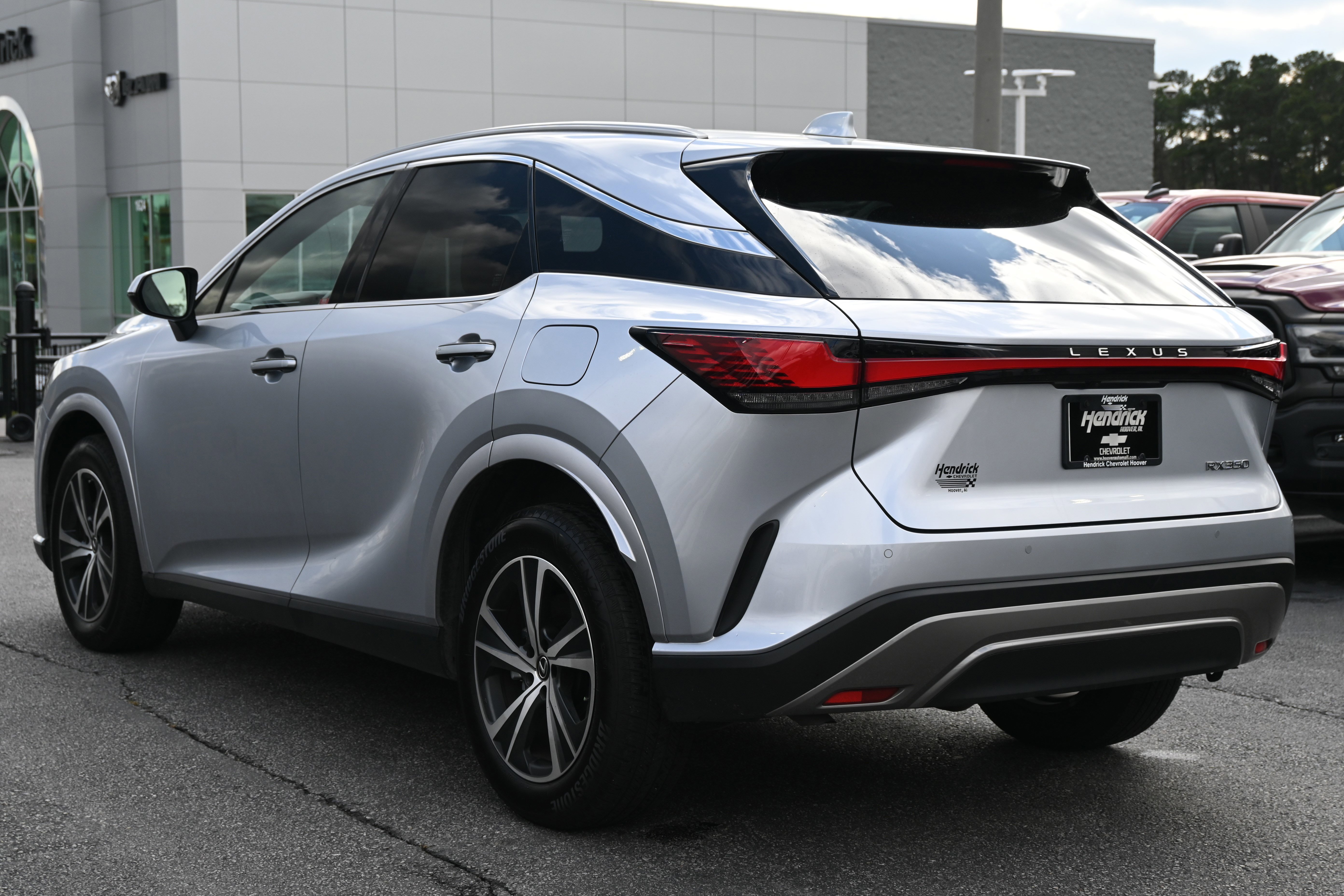 Used 2025 Lexus RX 350 Premium w/ Accessory Package (Z1) image 12