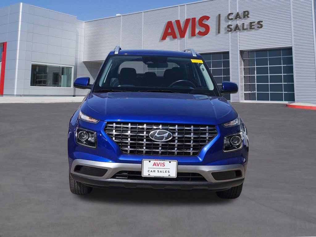 Used 2025 Hyundai Venue SEL image 10