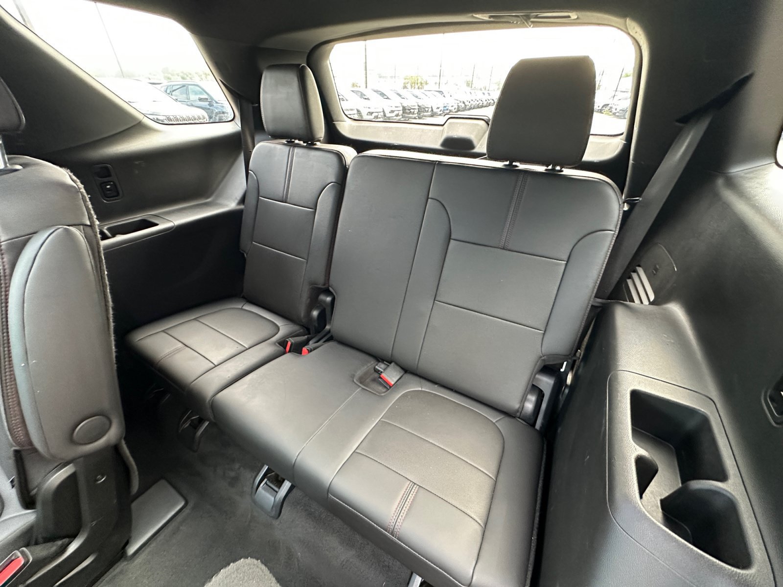 Used 2023 Chevrolet Traverse RS AWD/4WD image 41