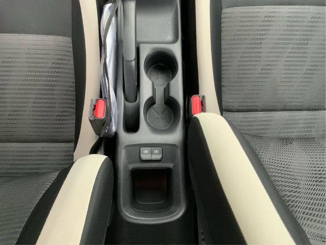 Used 2022 Nissan Versa SV image 17