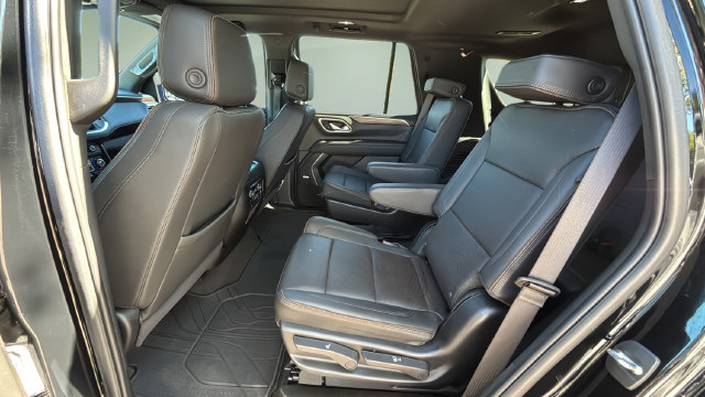 Used 2024 Chevrolet Tahoe High Country AWD/4WD image 20