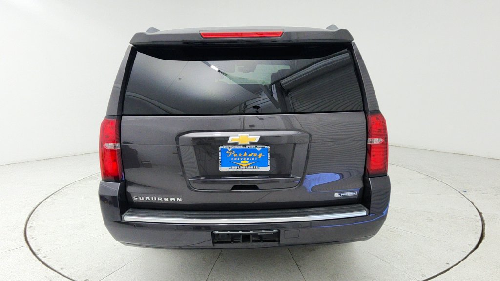 Used 2018 Chevrolet Suburban Premier RWD image 6