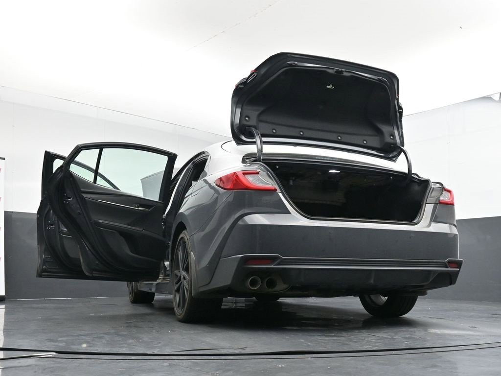 Used 2025 Toyota Camry XSE image 41