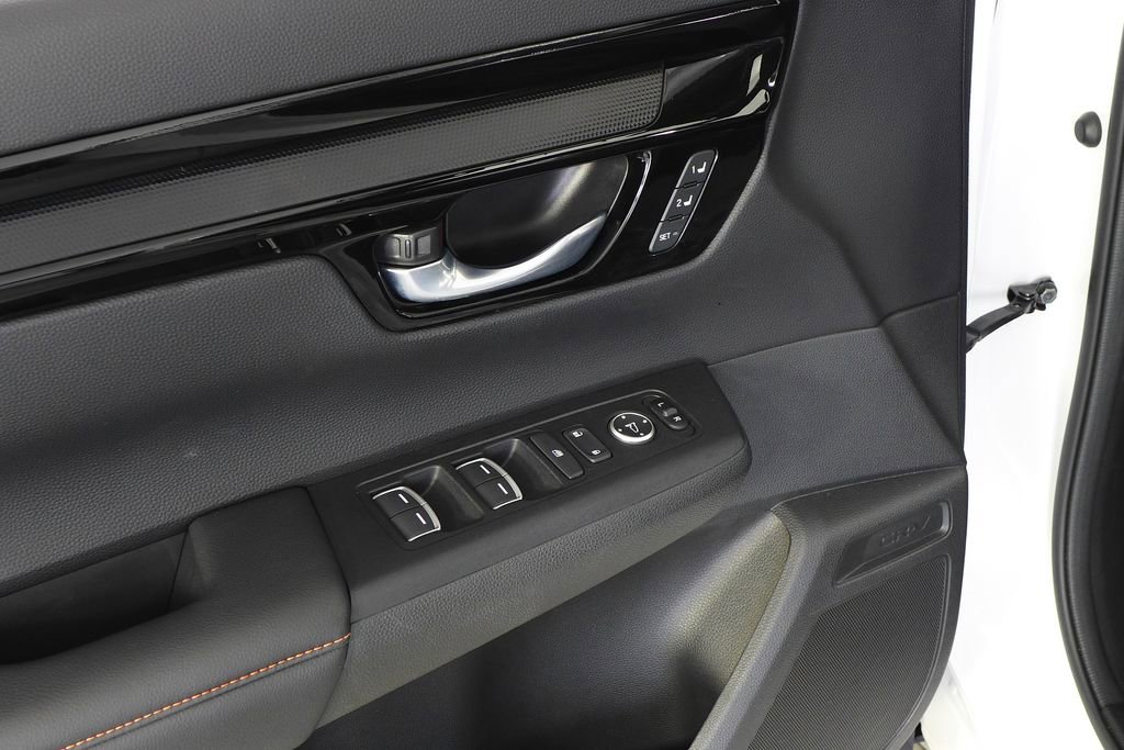 Used 2023 Honda CR-V Sport Touring image 12
