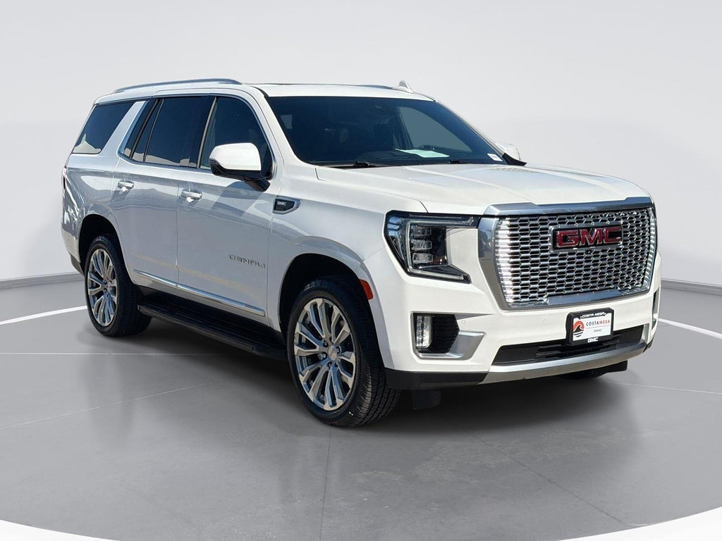 Used 2024 GMC Yukon Denali w/ Advanced Technology Package AWD/4WD image 1