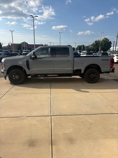 New 2026 Ford F350 Lariat w/ Black Appearance Package AWD/4WD image 4