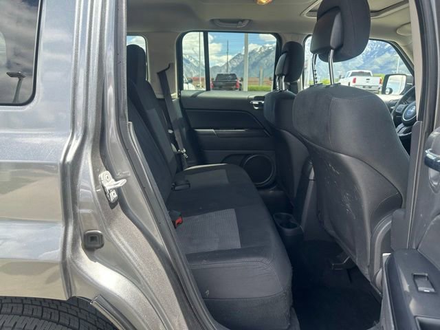 Used 2012 Jeep Patriot Latitude w/ Sun/Sound Group AWD/4WD image 13