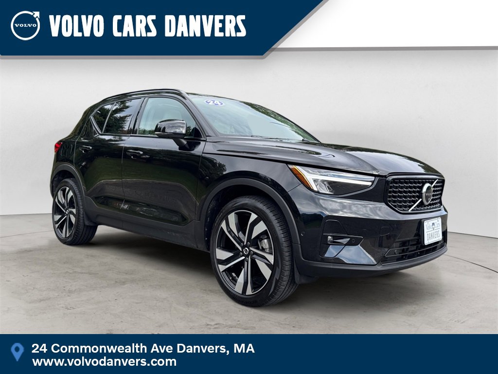 Certified 2024 Volvo XC40 B5 Plus w/ Protection Package Premier