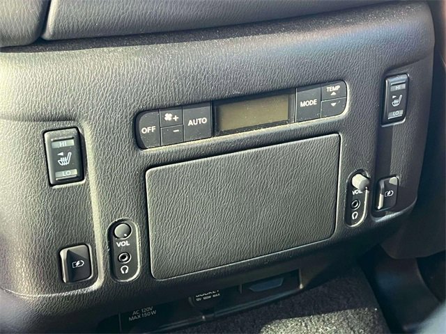 Used 2019 Nissan Armada Platinum w/ Captain's Chairs Package image 15
