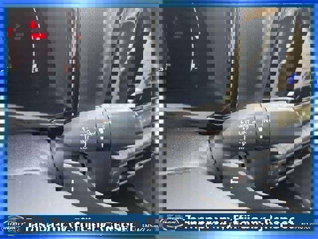 Used 2025 Toyota Camry SE image 25