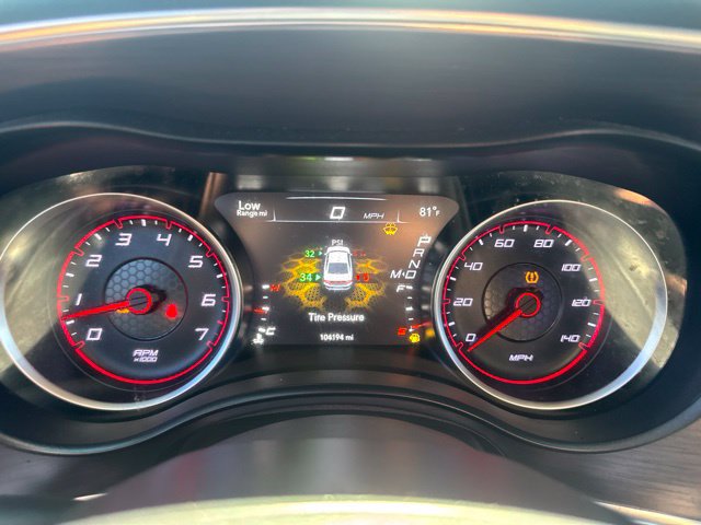 Used 2017 Dodge Charger SE RWD image 19
