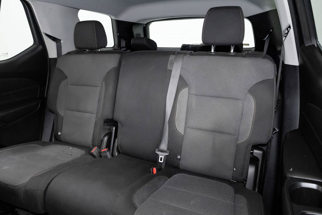 Used 2020 Chevrolet Traverse LS FWD image 20