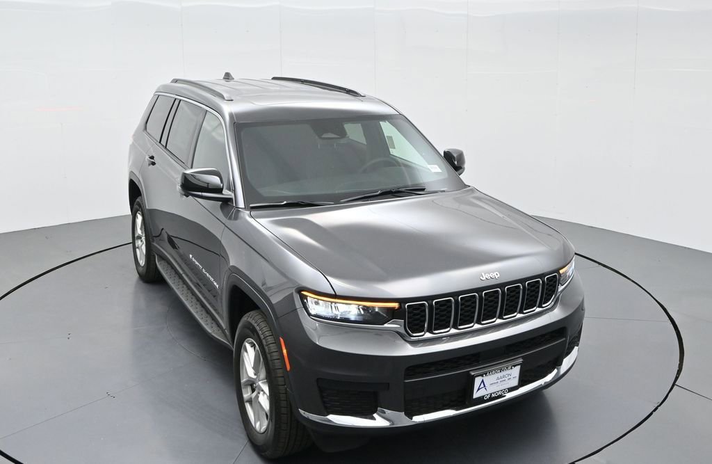 New 2025 Jeep Grand Cherokee L Laredo w/ Luxury Tech Group I image 47