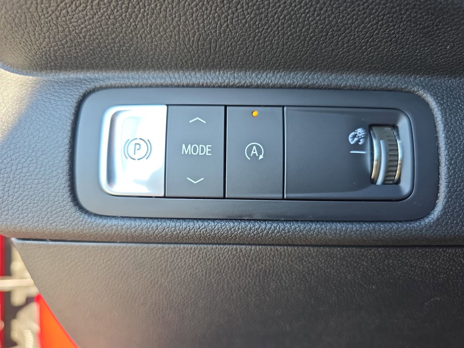 Used 2025 Chevrolet Traverse LT w/ Enhanced Driving Package FWD image 27