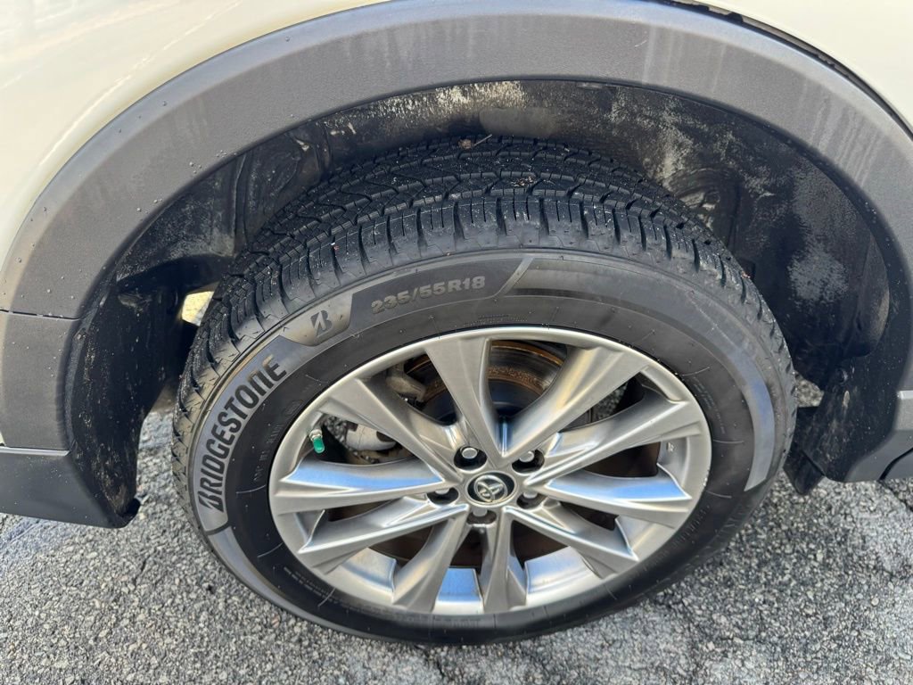 Used 2016 Toyota RAV4 Limited image 35