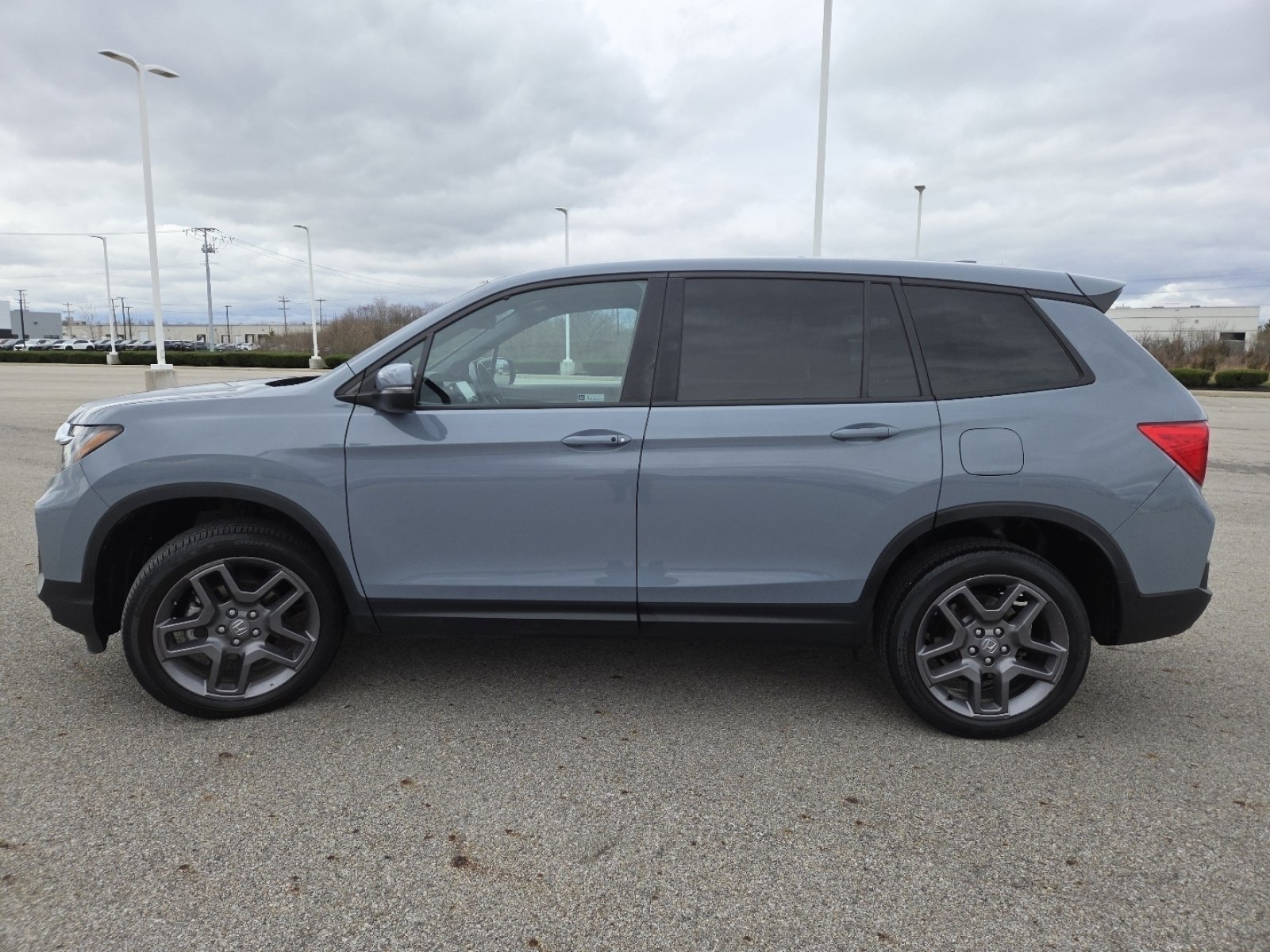 Used 2023 Honda Passport EX-L image 16