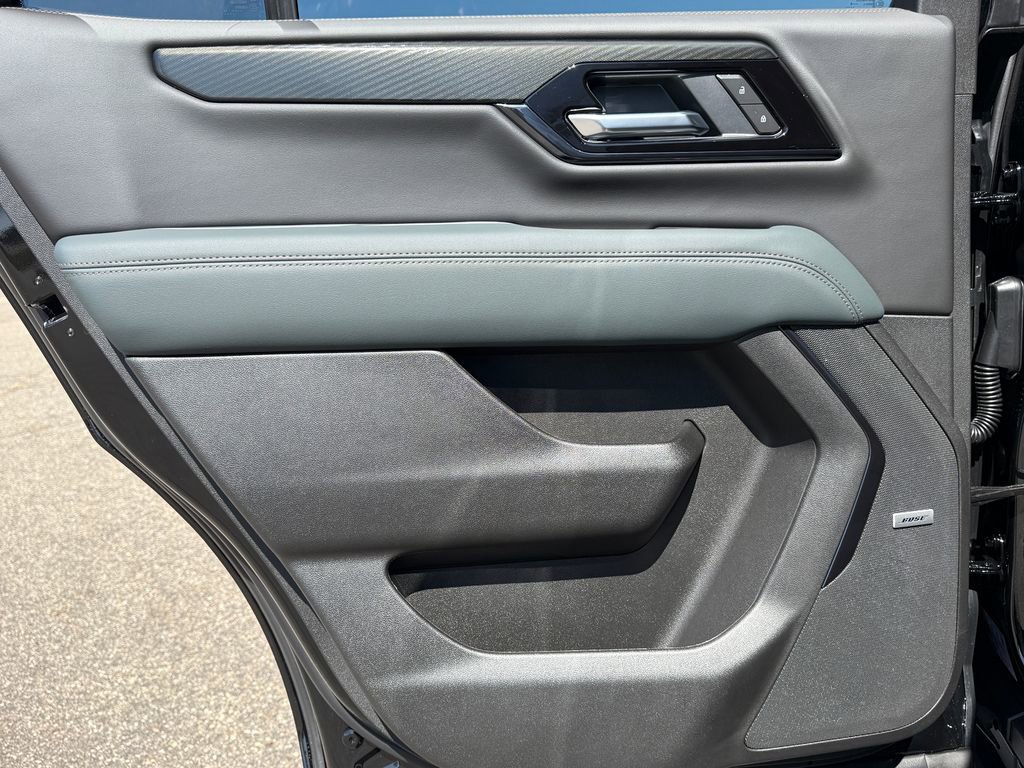 New 2026 GMC Yukon AT4 image 40