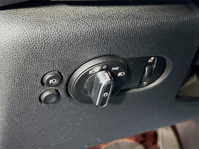 Used 2016 MINI Cooper S image 11