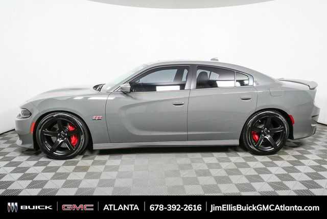 Used 2018 Dodge Charger SRT w/ Harman/Kardon Audio Group image 32