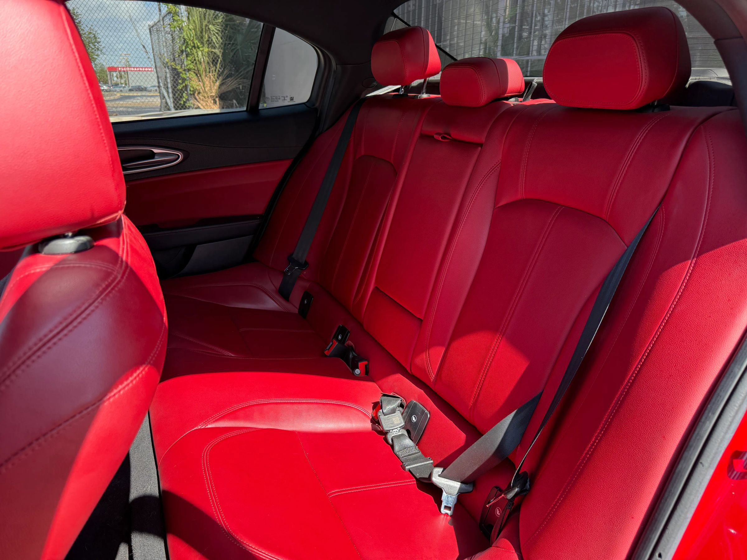 Used 2019 Alfa Romeo Giulia w/ Quick Order Package 22K Sport RWD image 14