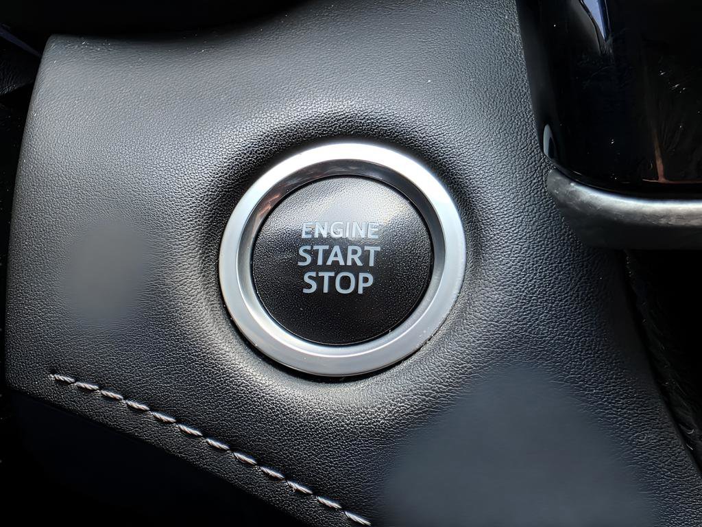 Used 2020 Toyota Highlander Platinum image 30