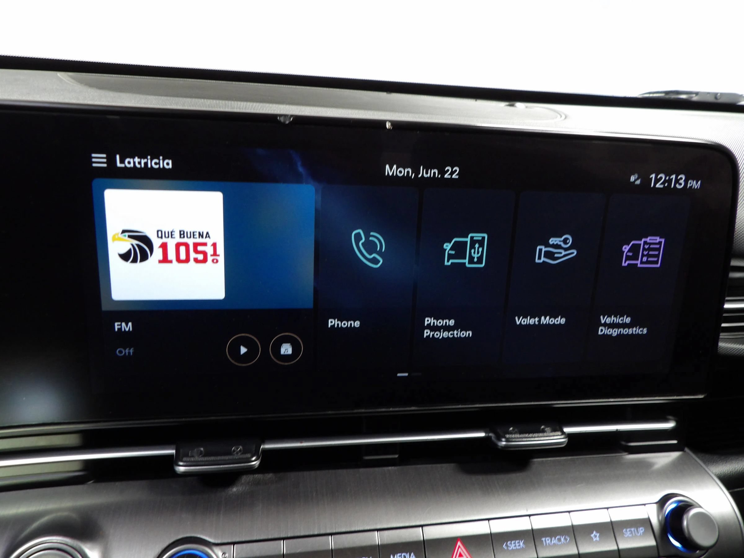 Used 2025 Hyundai Kona SE FWD image 17