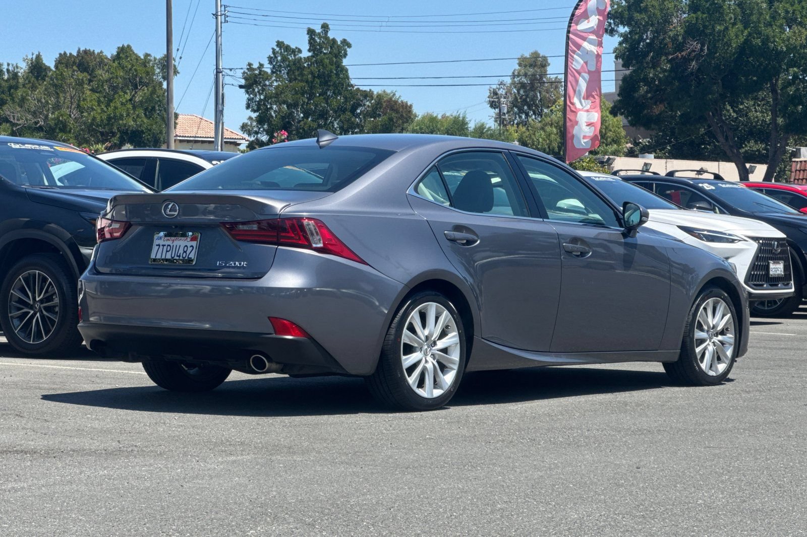 Used 2016 Lexus IS 200t RWD image 4