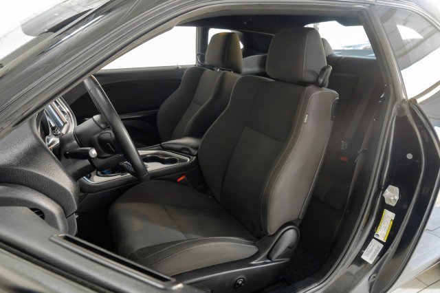 Used 2015 Dodge Challenger R/T Scat Pack RWD image 35