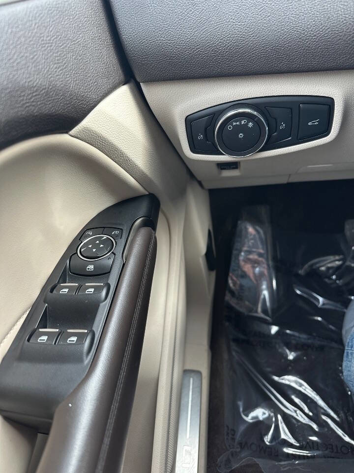 Used 2018 Lincoln MKC Premiere image 18