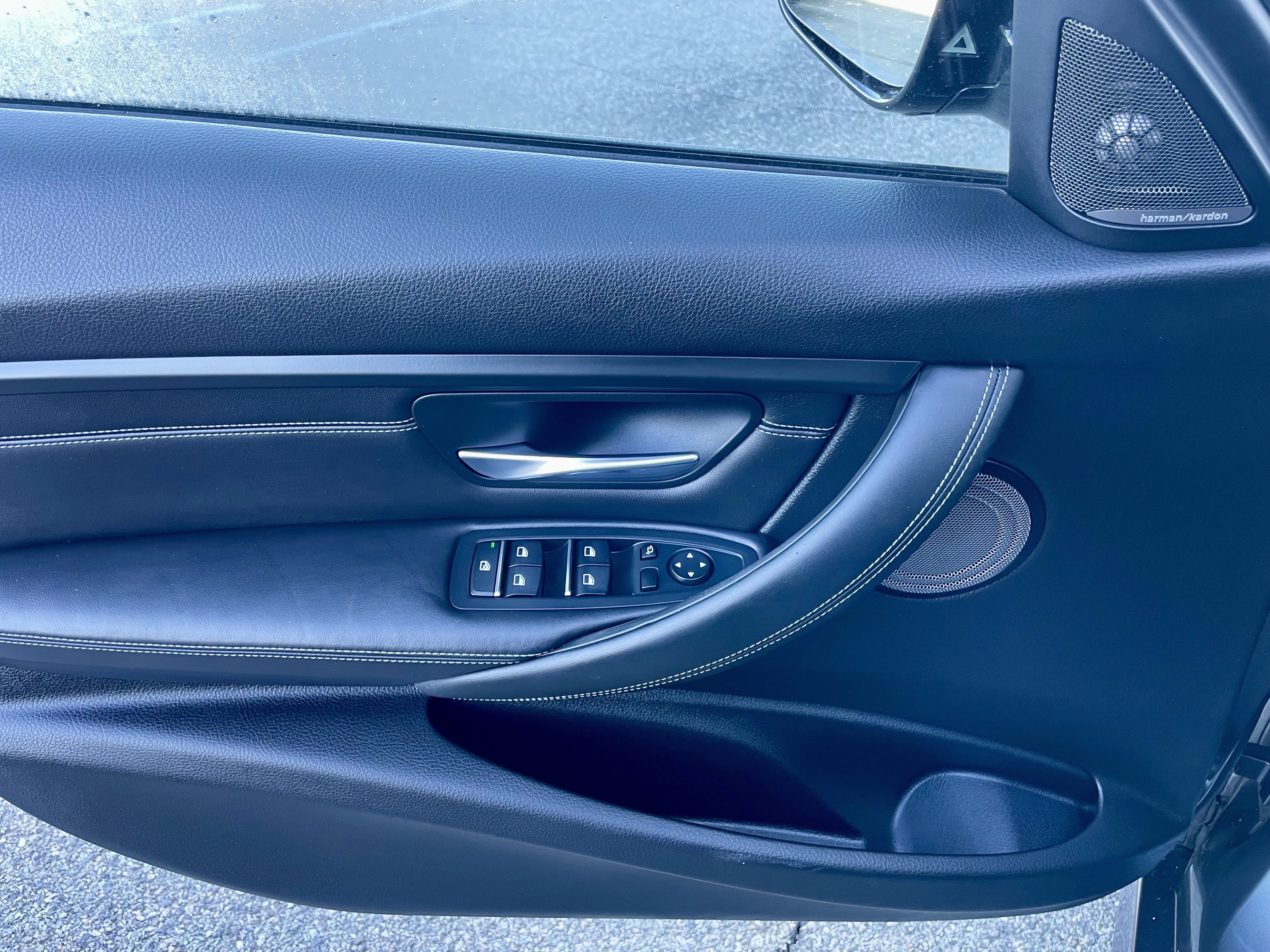 Used 2018 BMW M3 image 12