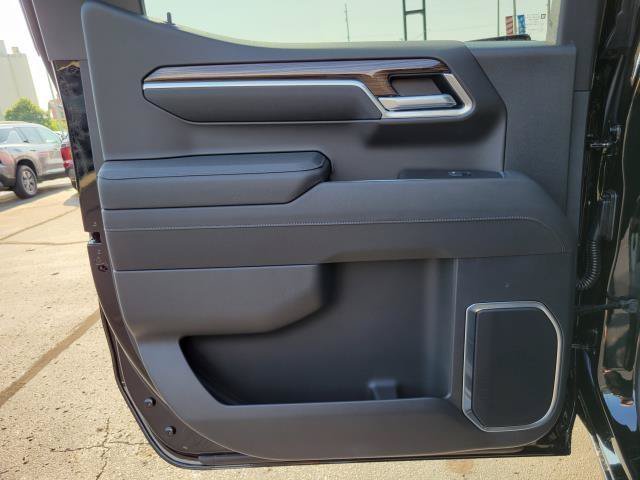 New 2026 Chevrolet Silverado 1500 RST w/ Z71 Off-Road Package AWD/4WD image 21