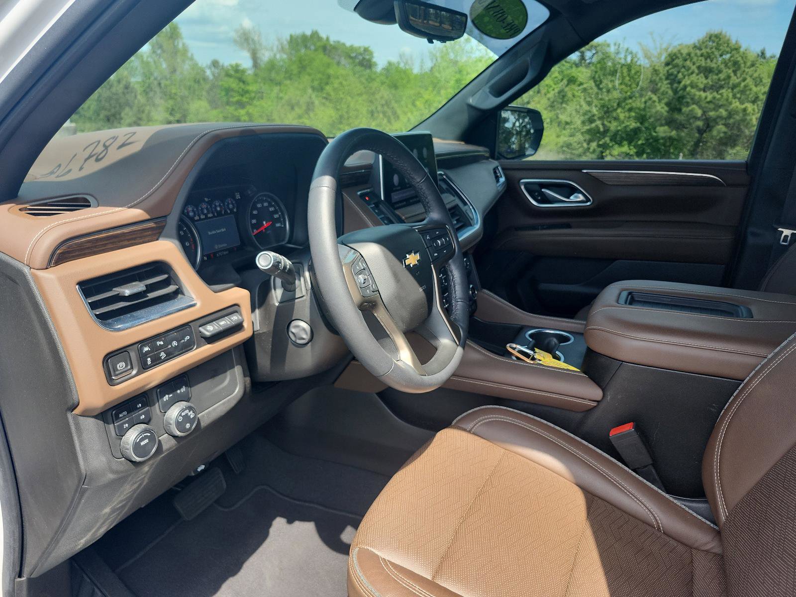 Used 2021 Chevrolet Suburban High Country image 15