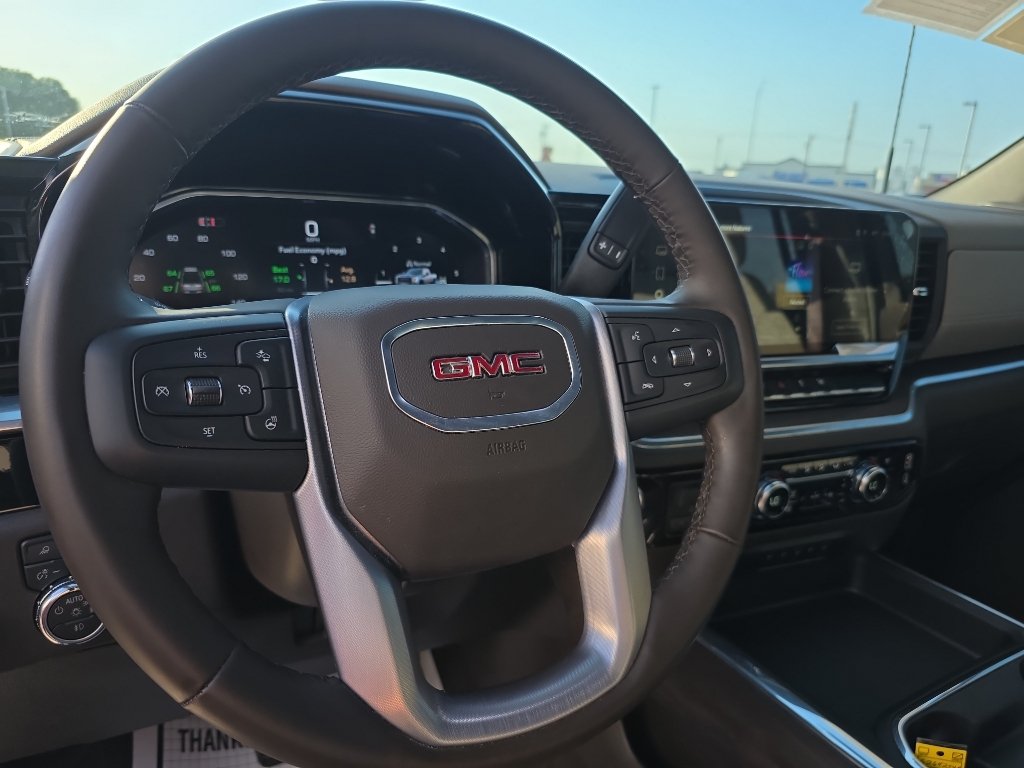 Certified 2026 GMC Sierra 2500 SLT w/ SLT Convenience Package AWD/4WD image 12