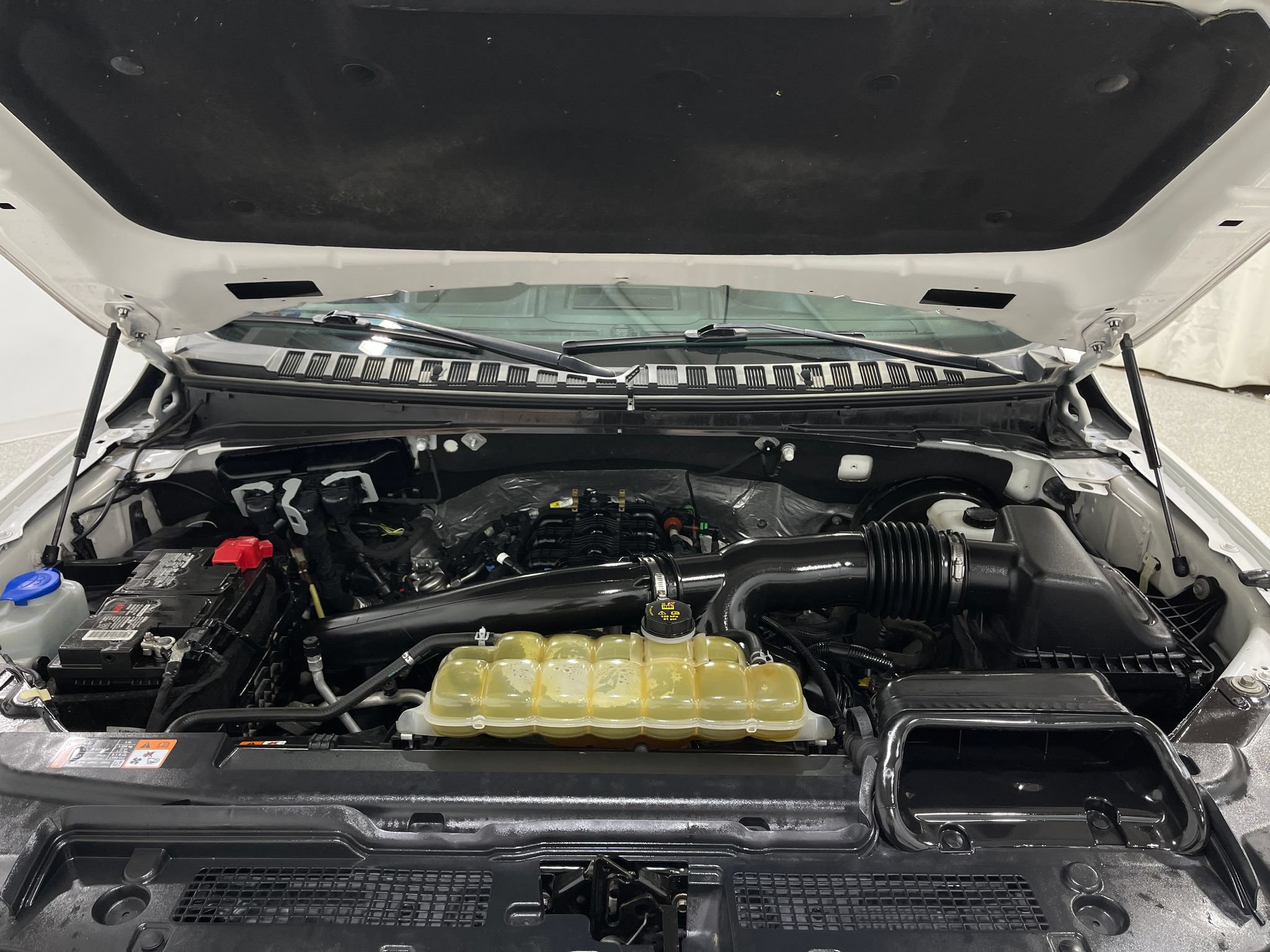 Used 2021 Ford Expedition Max Limited AWD/4WD image 27