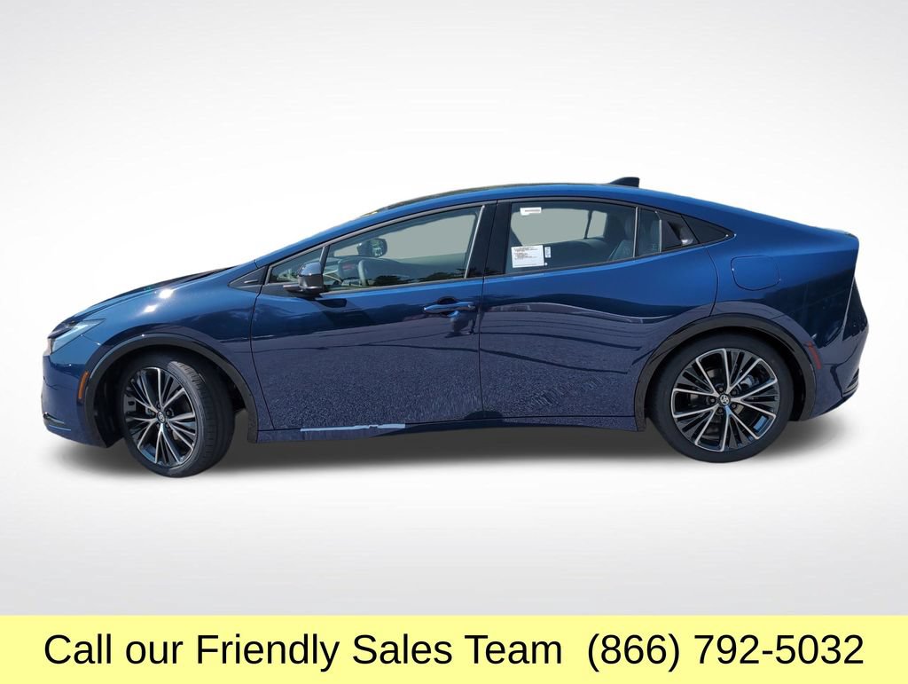 New 2027 Toyota Prius XLE FWD image 2