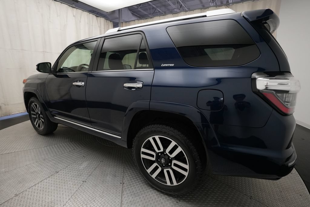 Used 2016 Toyota 4Runner Limited AWD/4WD image 35