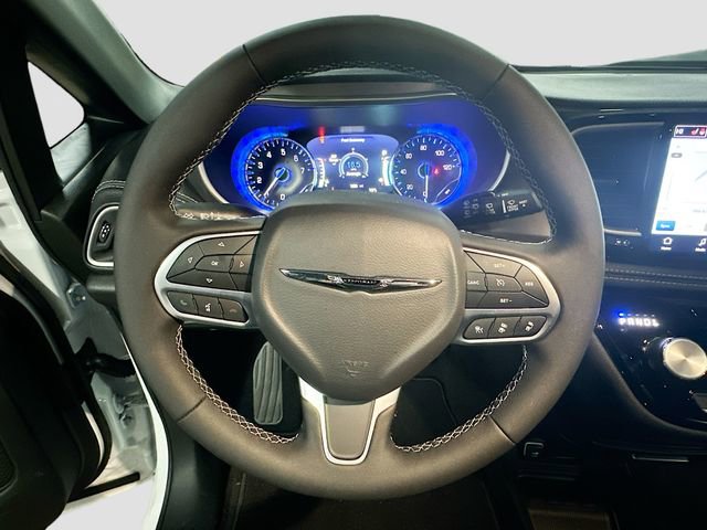 New 2026 Chrysler Pacifica Select image 12