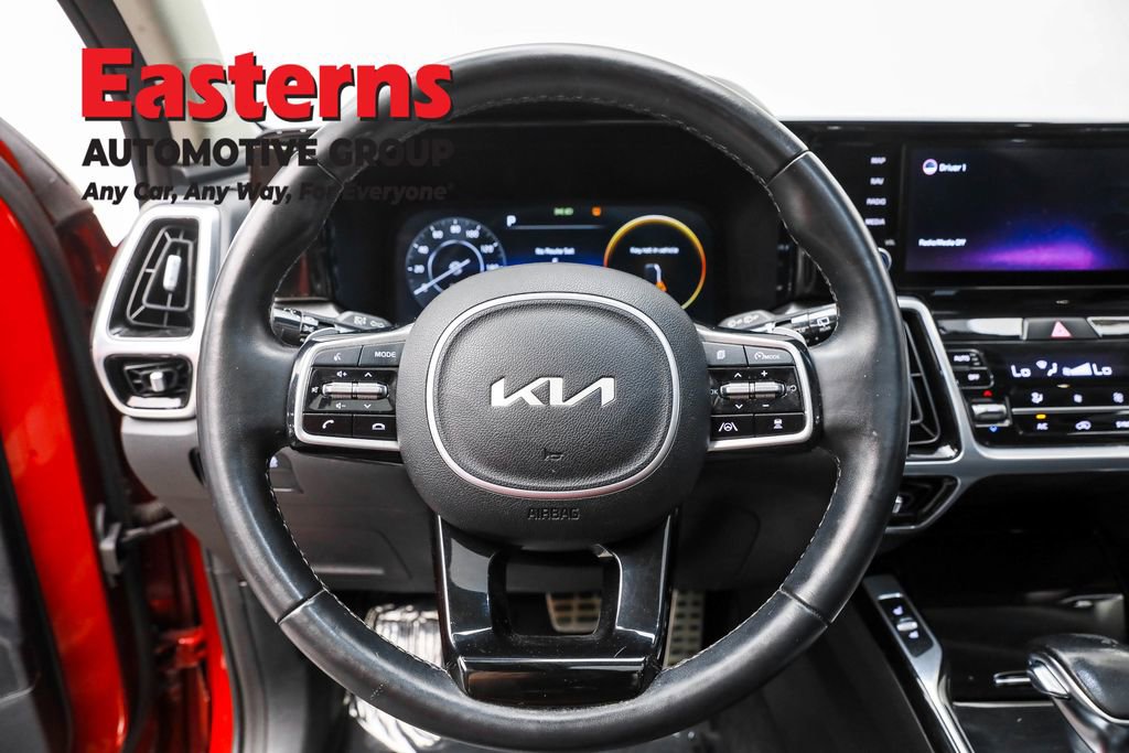 Used 2022 Kia Sorento SX image 10