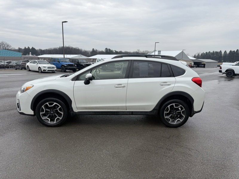 Used 2017 Subaru Crosstrek 2.0i Limited image 9