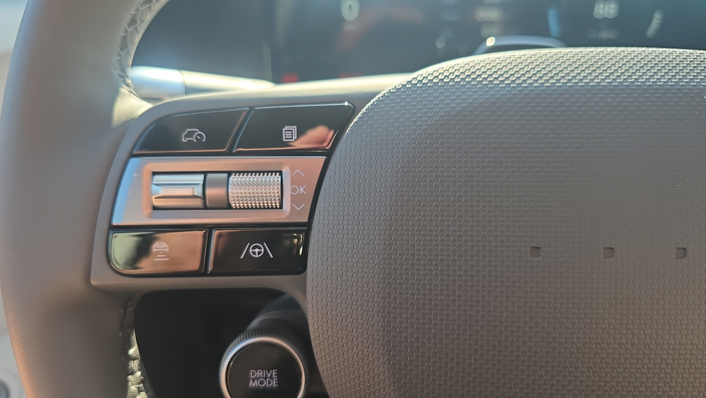 New 2026 Hyundai Ioniq 5 SEL AWD/4WD image 23