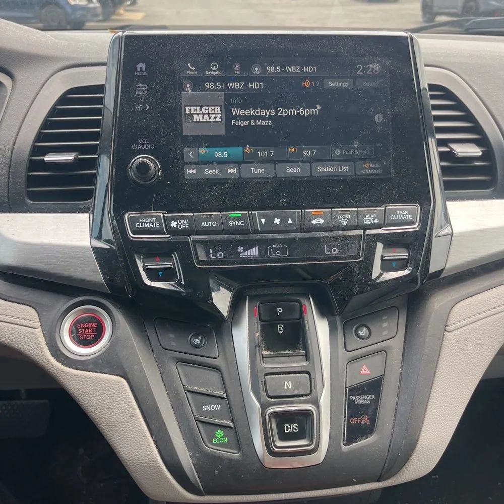 Used 2018 Honda Odyssey EX-L image 16